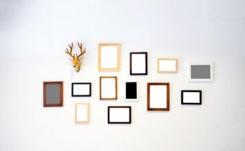 DIY Wooden Photo Frame Wall Gallery for Home Decor